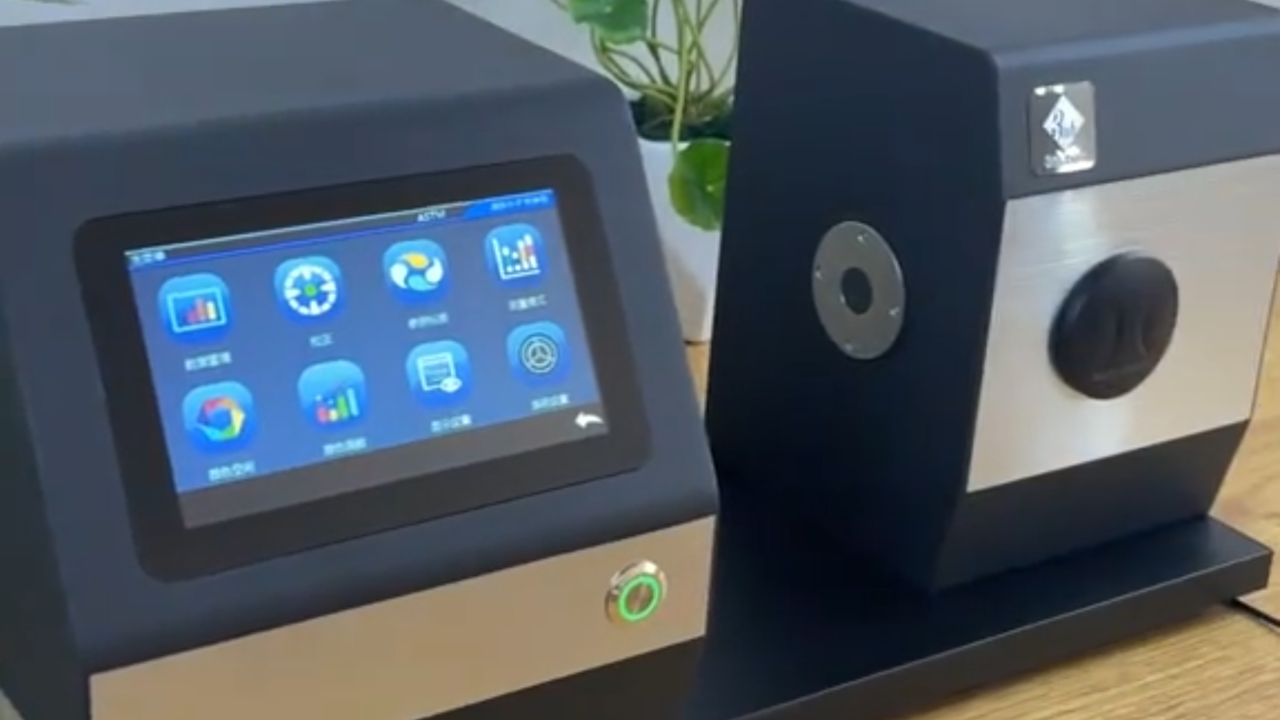 吸光率测量，选用成人快猫网址时色彩雾度计！